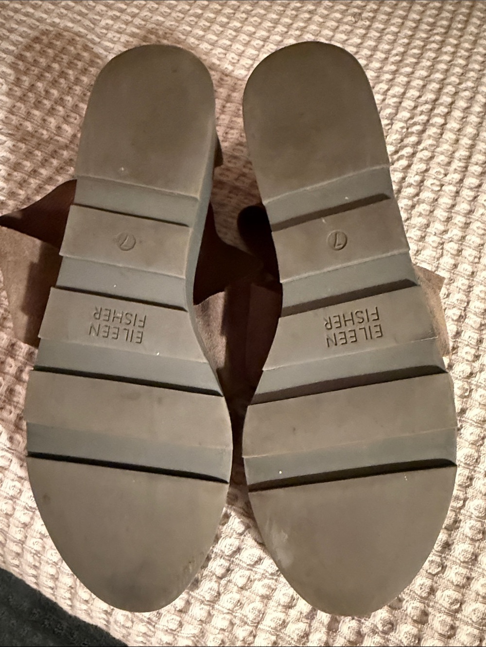 Women’s Suede Cross-Strap Flats in Brown by Eileen Fisher size 7 - Picture 5 of 5
